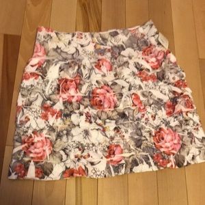 Kids floral skirt